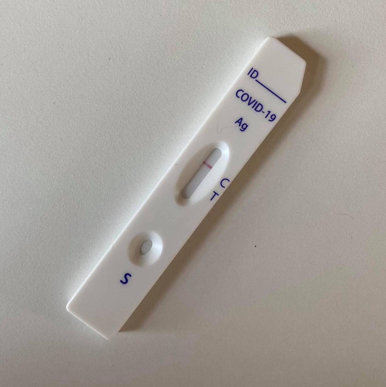 Cách tự test nhanh Covid-19 tại nhà sao cho đúng Cách Tự Test Nhanh Covid-19 Tại Nhà Sao Cho Đúng