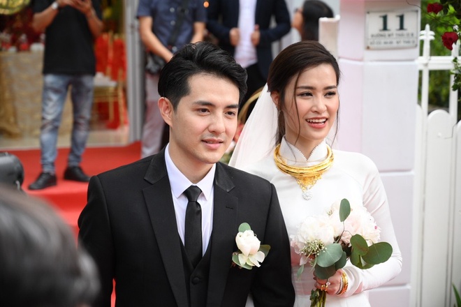 Classic Shop – Phòng Tranh & Cá Cảnh Phước Sang