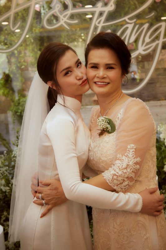 Classic Shop – Phòng Tranh & Cá Cảnh Phước Sang