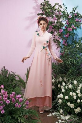 Tổng Hợp Những Kiểu Áo Dài 4 Tà Đẹp Mà Bạn Không Thể Bỏ Qua